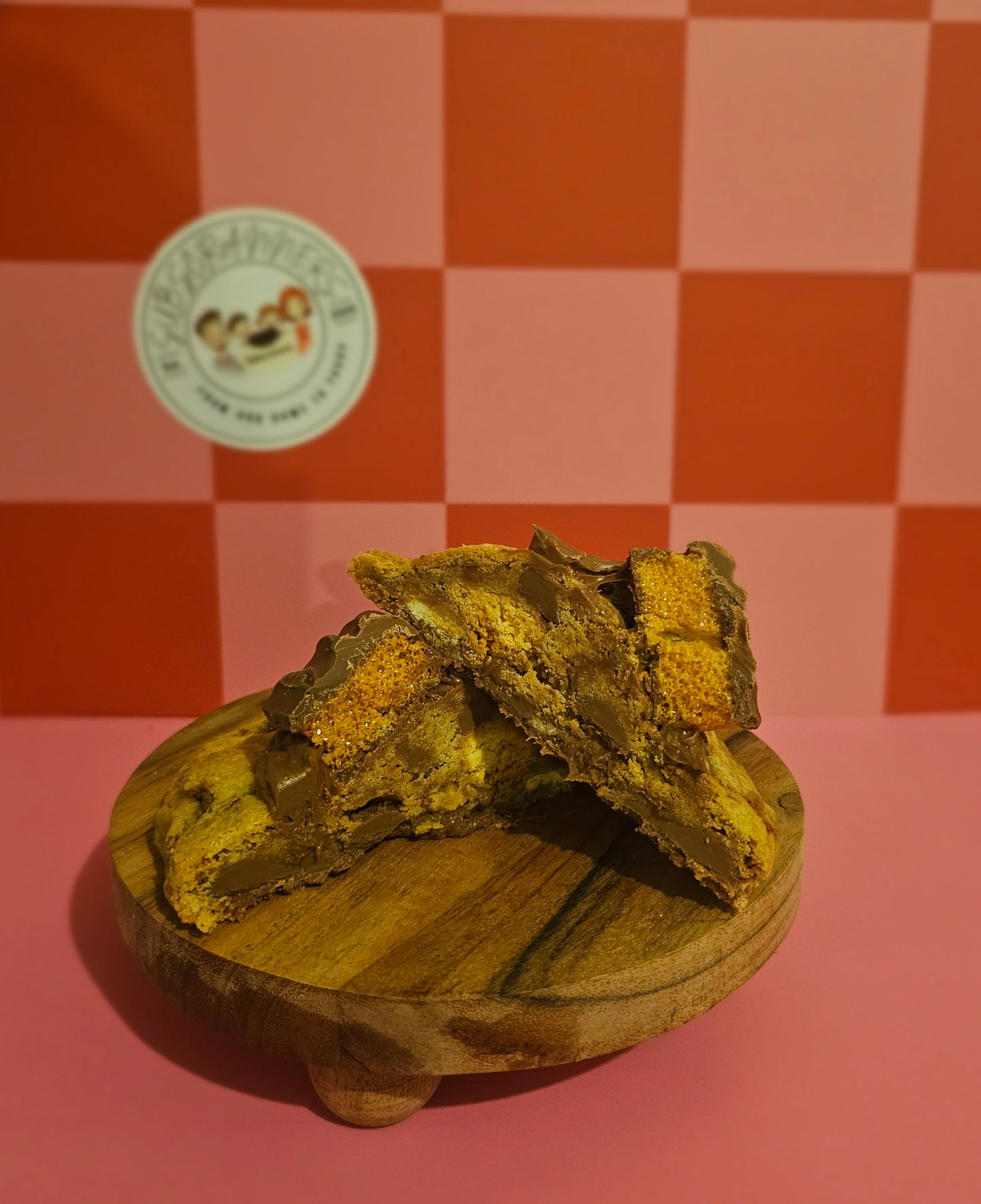 To Bee Or Not To Bee Stuffed Cookie (ready now)
