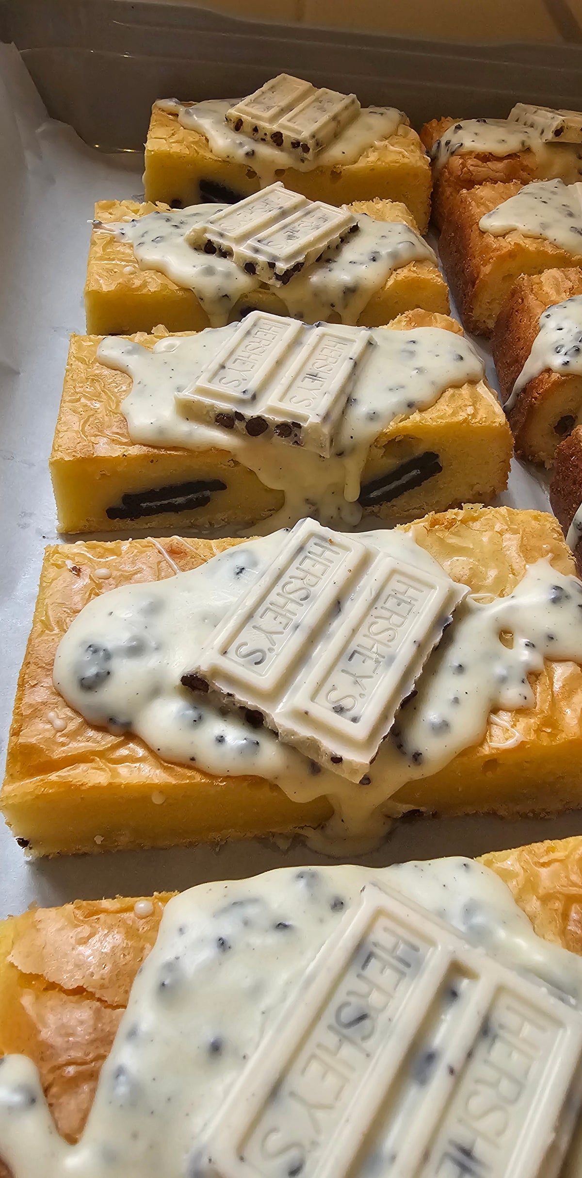 Hersheys Cookies and Cream Loaded Blondie (ready now)