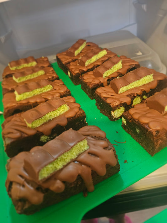 Mint Aero Loaded Brownie (ready now)
