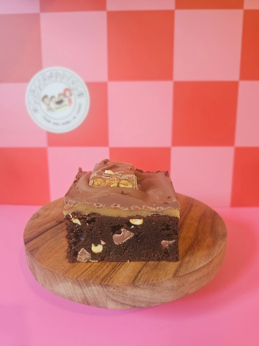 Milk Chocolate Snickers Brownie (ready now)