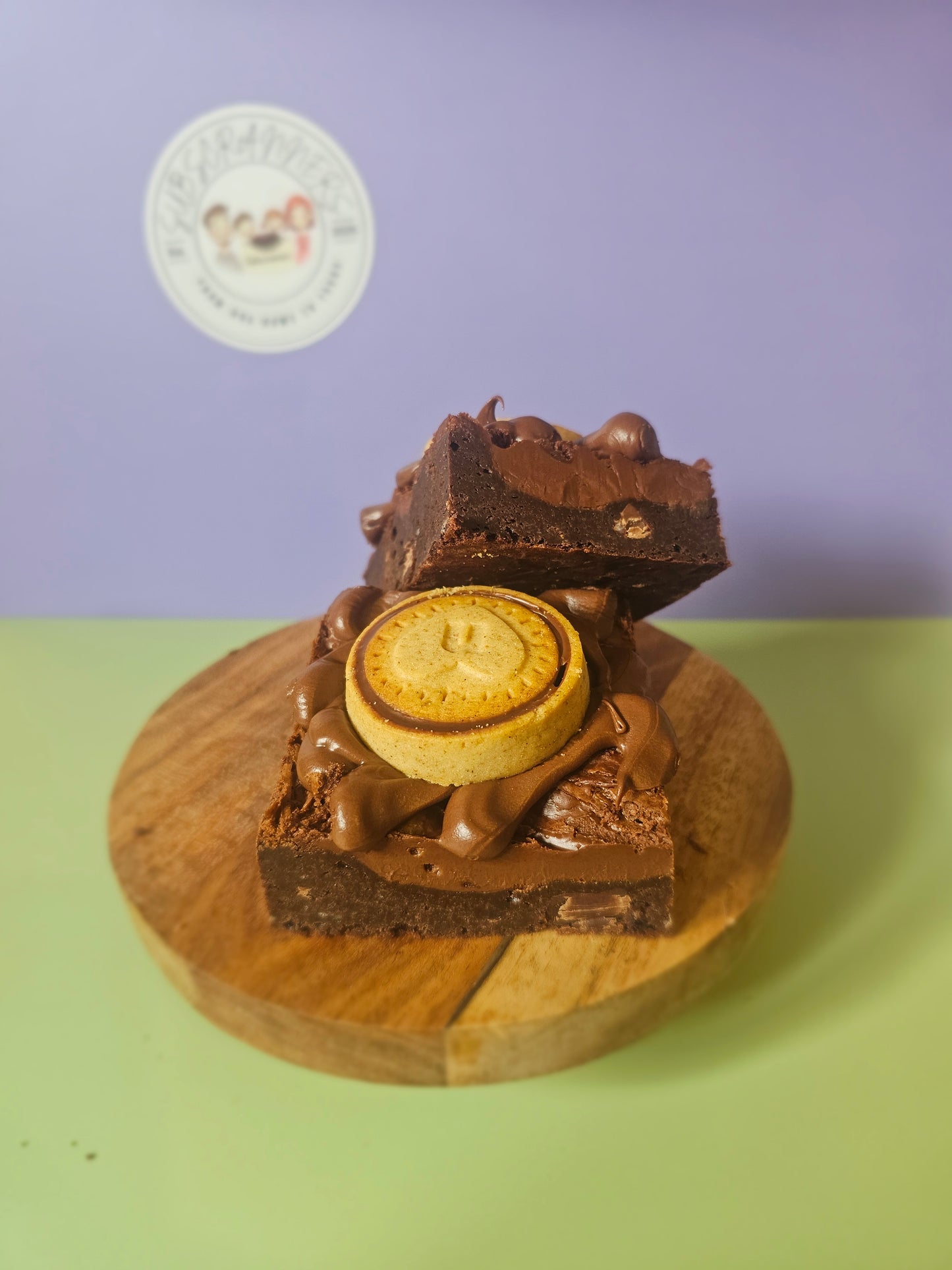 Glowing Apprhazel Loaded Brownie