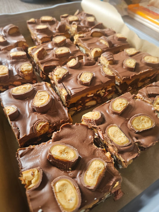 Star Bar Chocolate Crunch Slice (ready now)